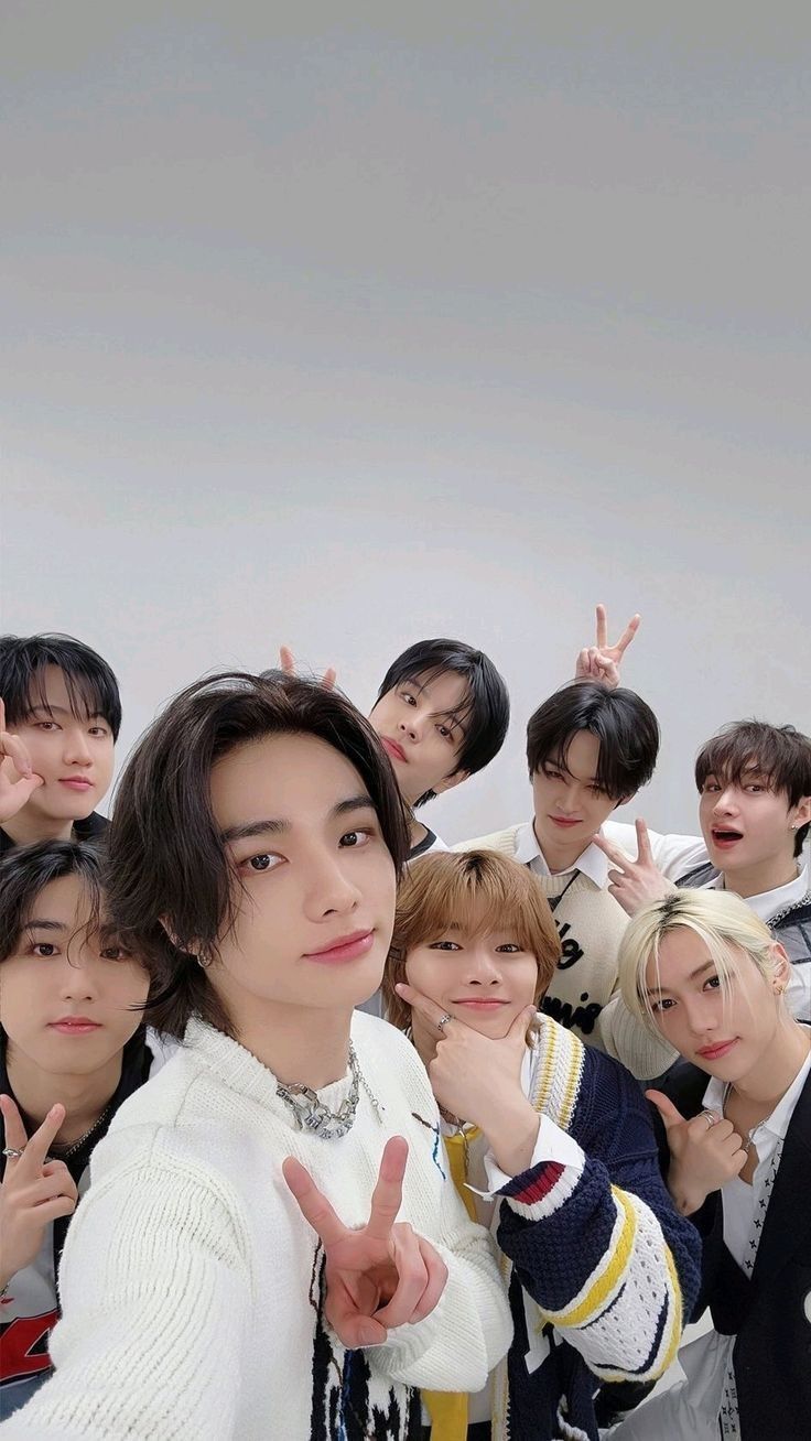 OT8 SKZ